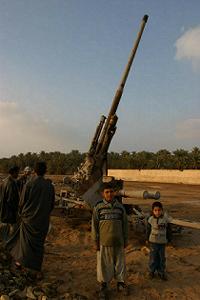 �򉻃E�����e�Ŕj�󂳂ꂽ�L���m���C